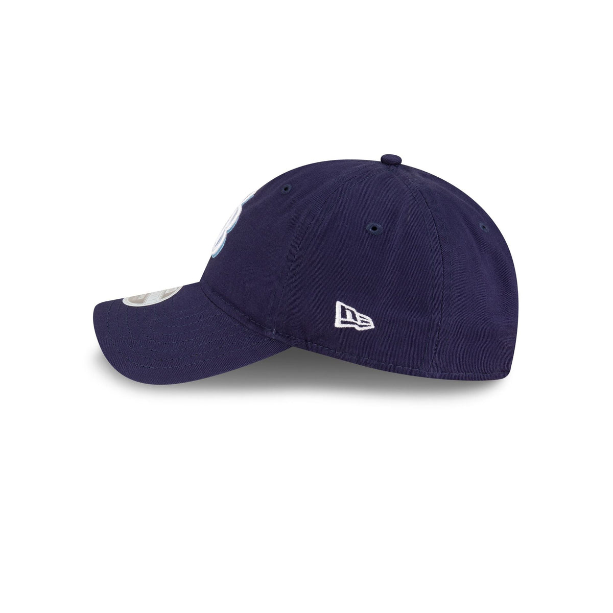 https://cdn.shopify.com/s/files/1/0601/2554/4675/files/60235348_W9TWENTY_MLBSTOCK24_TAMRAY_NAV_LSIDE.jpg?v=1729621426