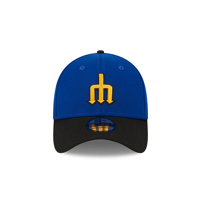 https://cdn.shopify.com/s/files/1/0601/2554/4675/products/60354471_39THIRTY_CITYCONNECTSEAMAR_SEAMAR_OTC_F.png?v=1681742519