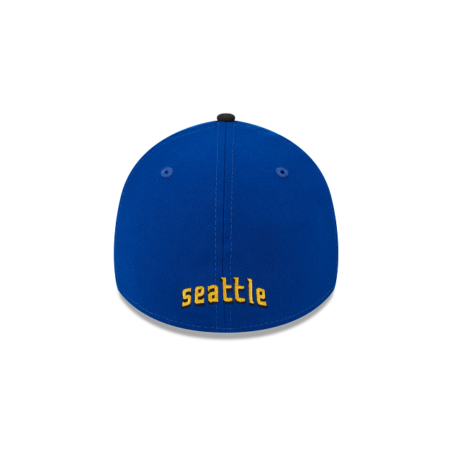 https://cdn.shopify.com/s/files/1/0601/2554/4675/products/60354471_39THIRTY_CITYCONNECTSEAMAR_SEAMAR_OTC_R.png?v=1681742519