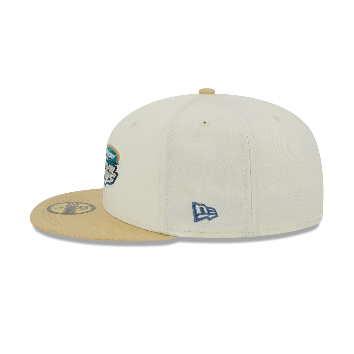 https://cdn.shopify.com/s/files/1/0601/2554/4675/files/60426581_59FIFTY_CITYICON_TAMRAYCO_CHW_LSIDE.jpg?v=1693507431