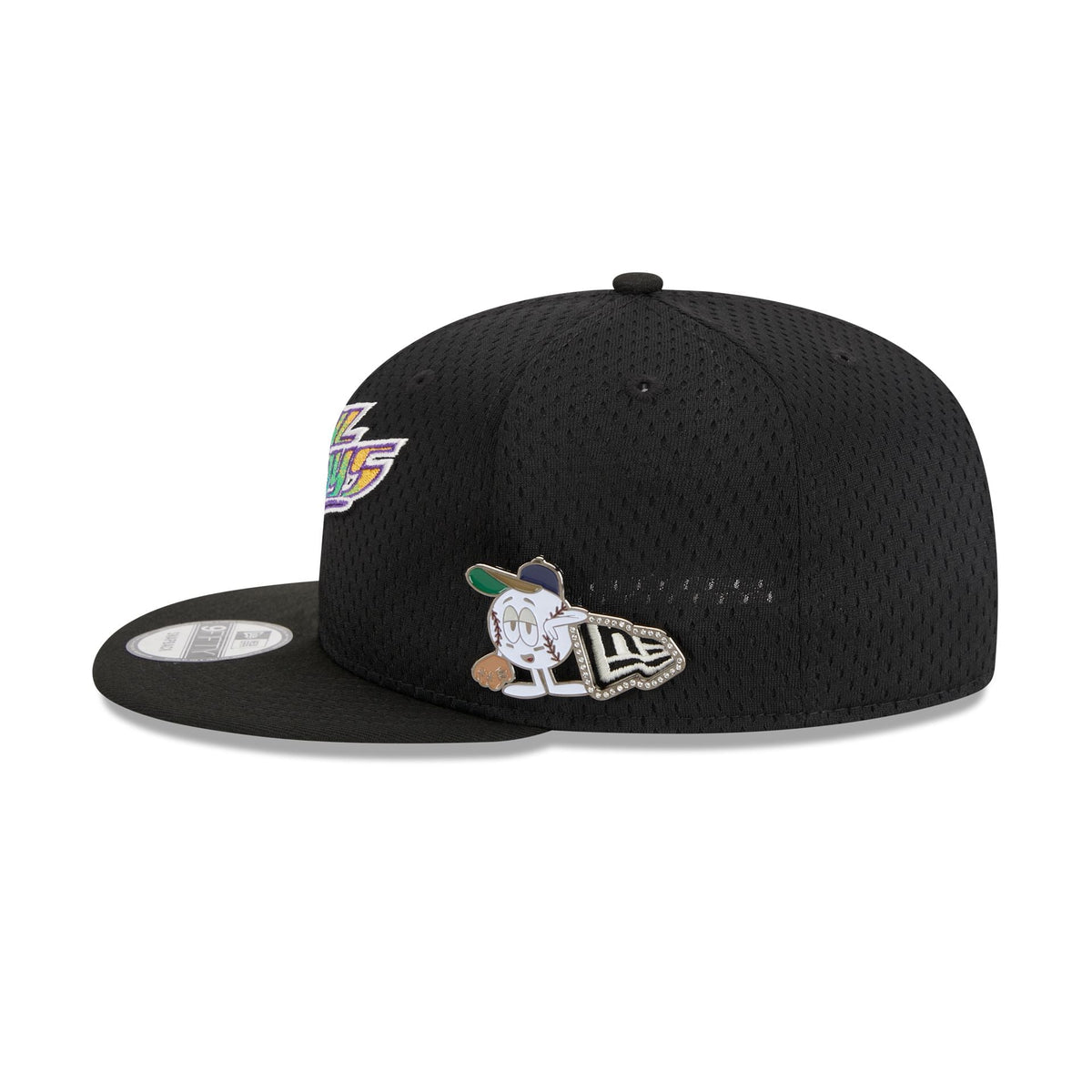 https://cdn.shopify.com/s/files/1/0601/2554/4675/files/60426611_9FIFTY_POST-UPPIN_TAMRAYCO_BLK_LSIDE.jpg?v=1693420915