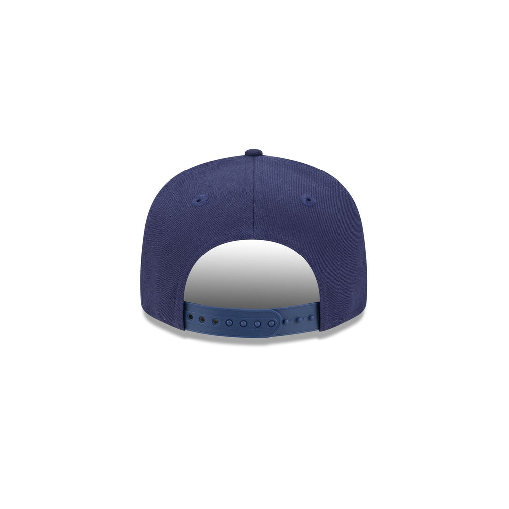 https://cdn.shopify.com/s/files/1/0601/2554/4675/files/60439645_9FIFTY_JR950EGSCRIPT_TAMRAY_OTC_R.jpg?v=1724763180