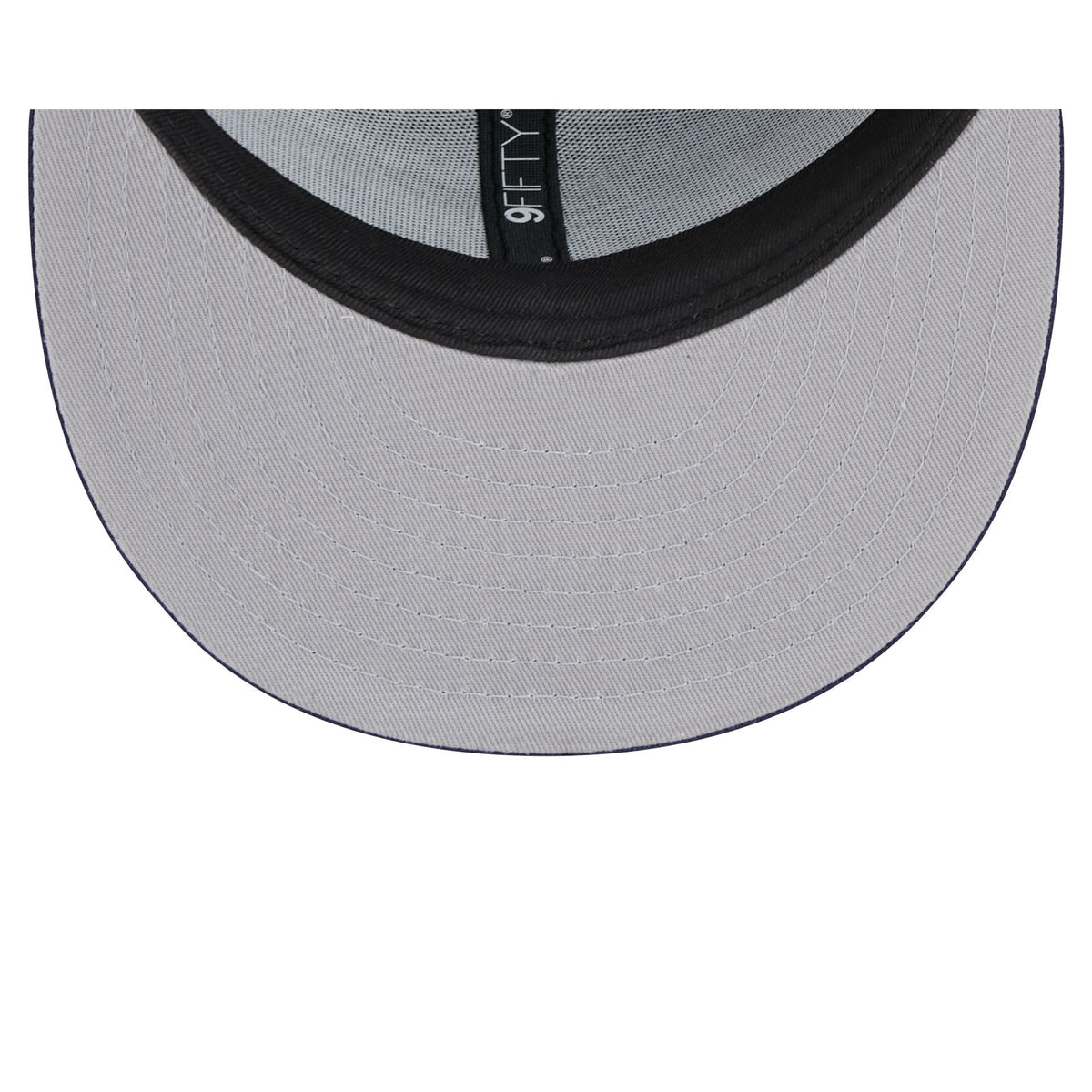 https://cdn.shopify.com/s/files/1/0601/2554/4675/files/60439645_9FIFTY_JR950EGSCRIPT_TAMRAY_OTC_UV.jpg?v=1724763181