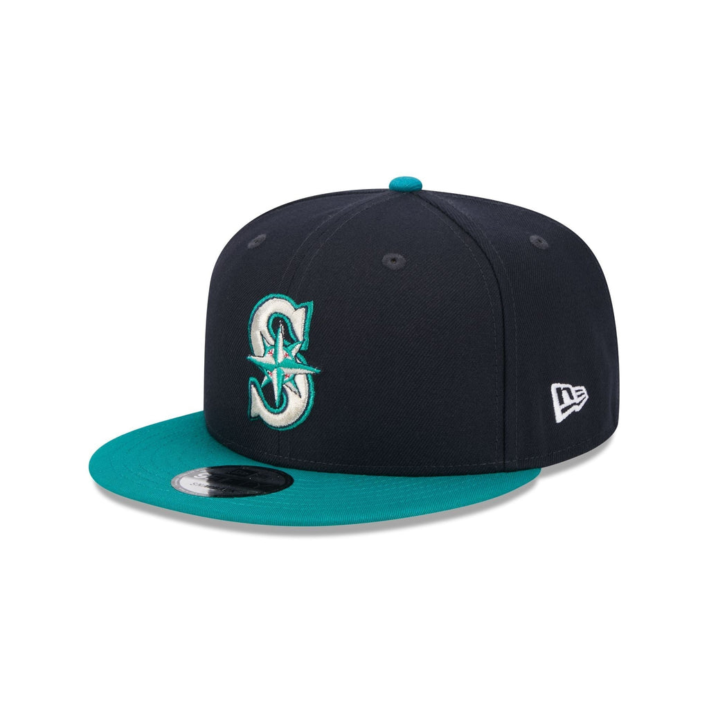 https://cdn.shopify.com/s/files/1/0601/2554/4675/files/60440222_9FIFTY_950EGACOTCOTCOTC_SEAMAR_OTC_3LQ.jpg?v=1713795180