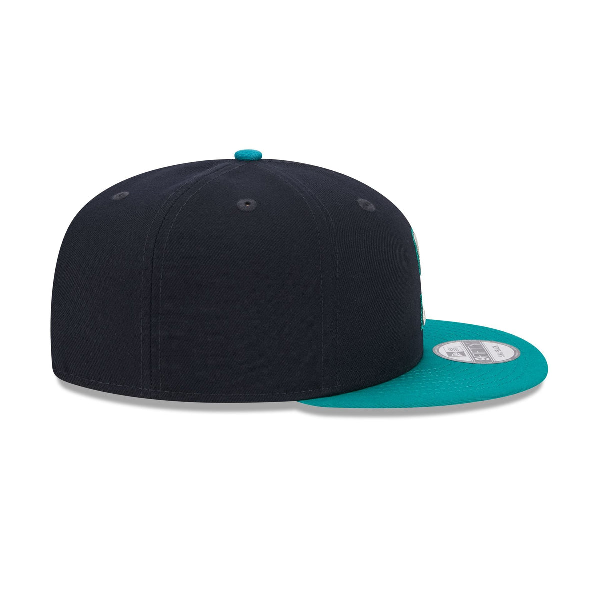 https://cdn.shopify.com/s/files/1/0601/2554/4675/files/60440222_9FIFTY_950EGACOTCOTCOTC_SEAMAR_OTC_RSIDE.jpg?v=1713795180