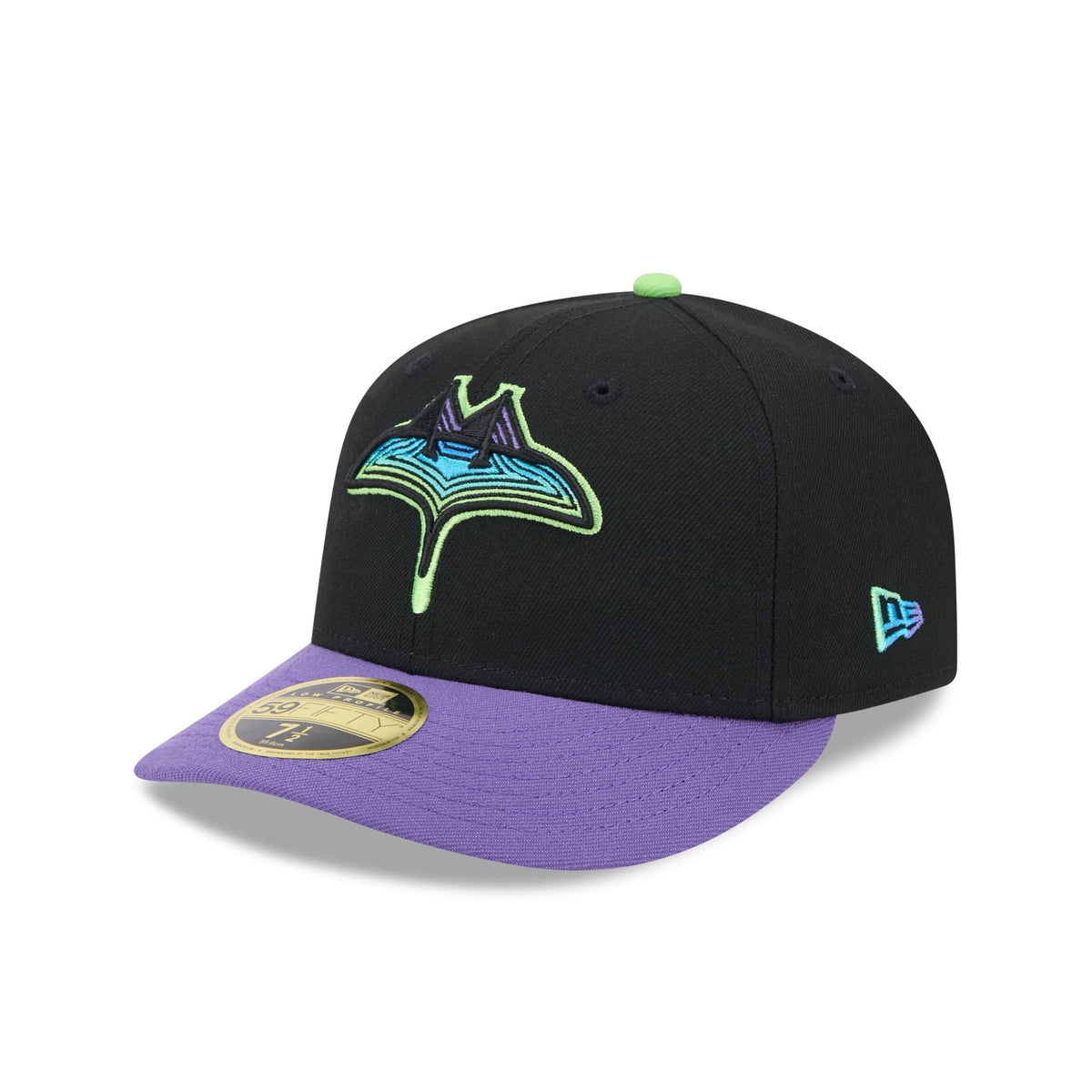 https://cdn.shopify.com/s/files/1/0601/2554/4675/files/60503058_LP59FIFTY_CITYCNCTTAMRAYOF_TAMRAYCC24_OTC_3QL.jpg?v=1714404554