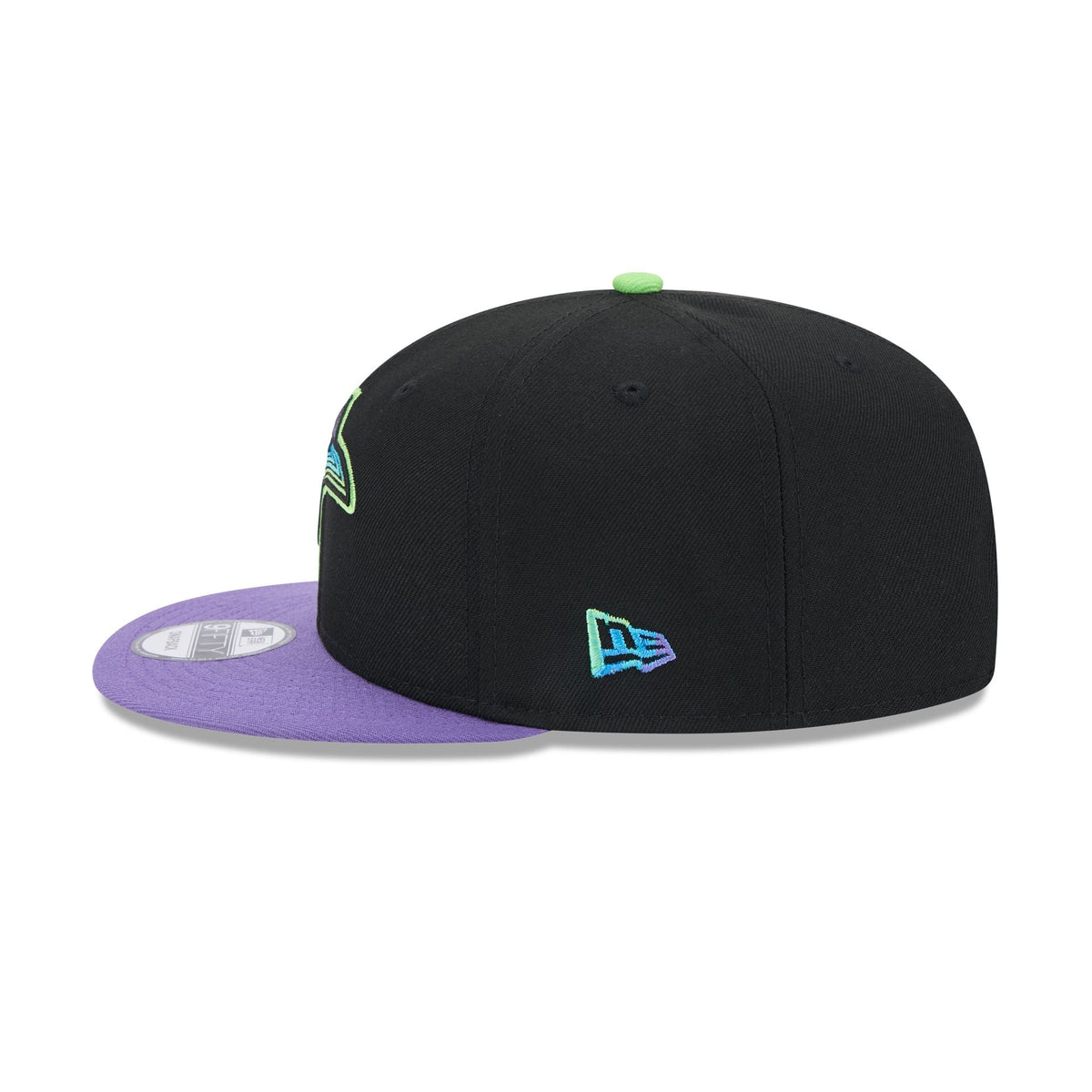 https://cdn.shopify.com/s/files/1/0601/2554/4675/files/60503121_60503098_9FIFTY_CITYCNCTTAMRAYOF_TAMRAYCC24_OTC_LSIDE.jpg?v=1714404554