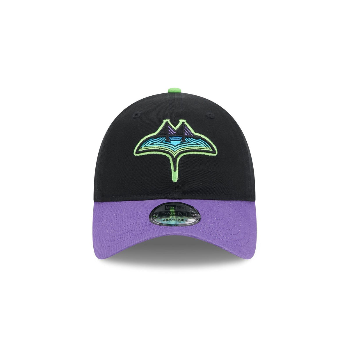 https://cdn.shopify.com/s/files/1/0601/2554/4675/files/60503235_60503206_9TWENTY_CITYCNCTTAMRAYOF_TAMRAYCC24_OTC_F.jpg?v=1714404553