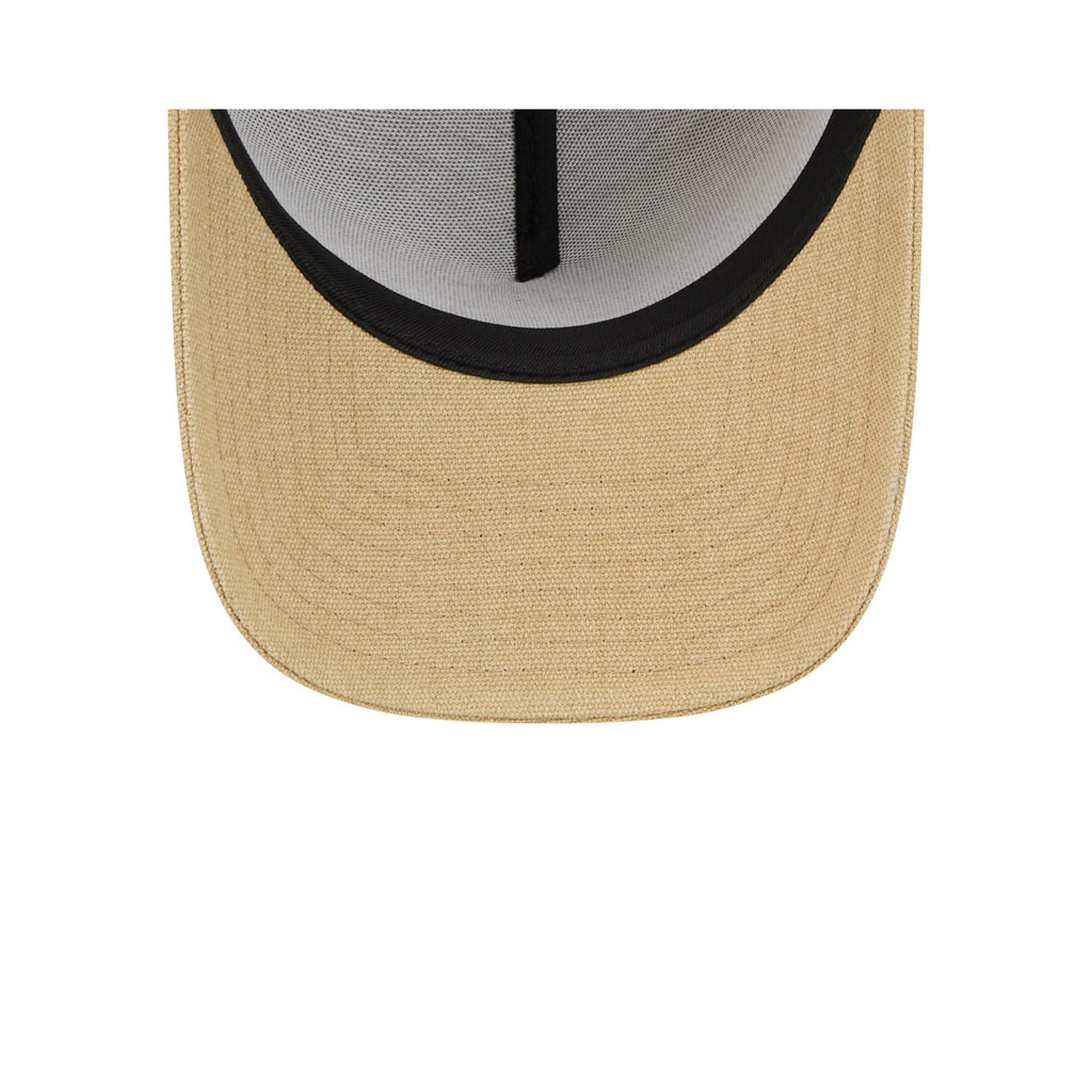 https://cdn.shopify.com/s/files/1/0601/2554/4675/files/60573481_AF9FORTY_LOGOESSENTIALS_SEAMAR_BKH_UV.jpg?v=1726173632