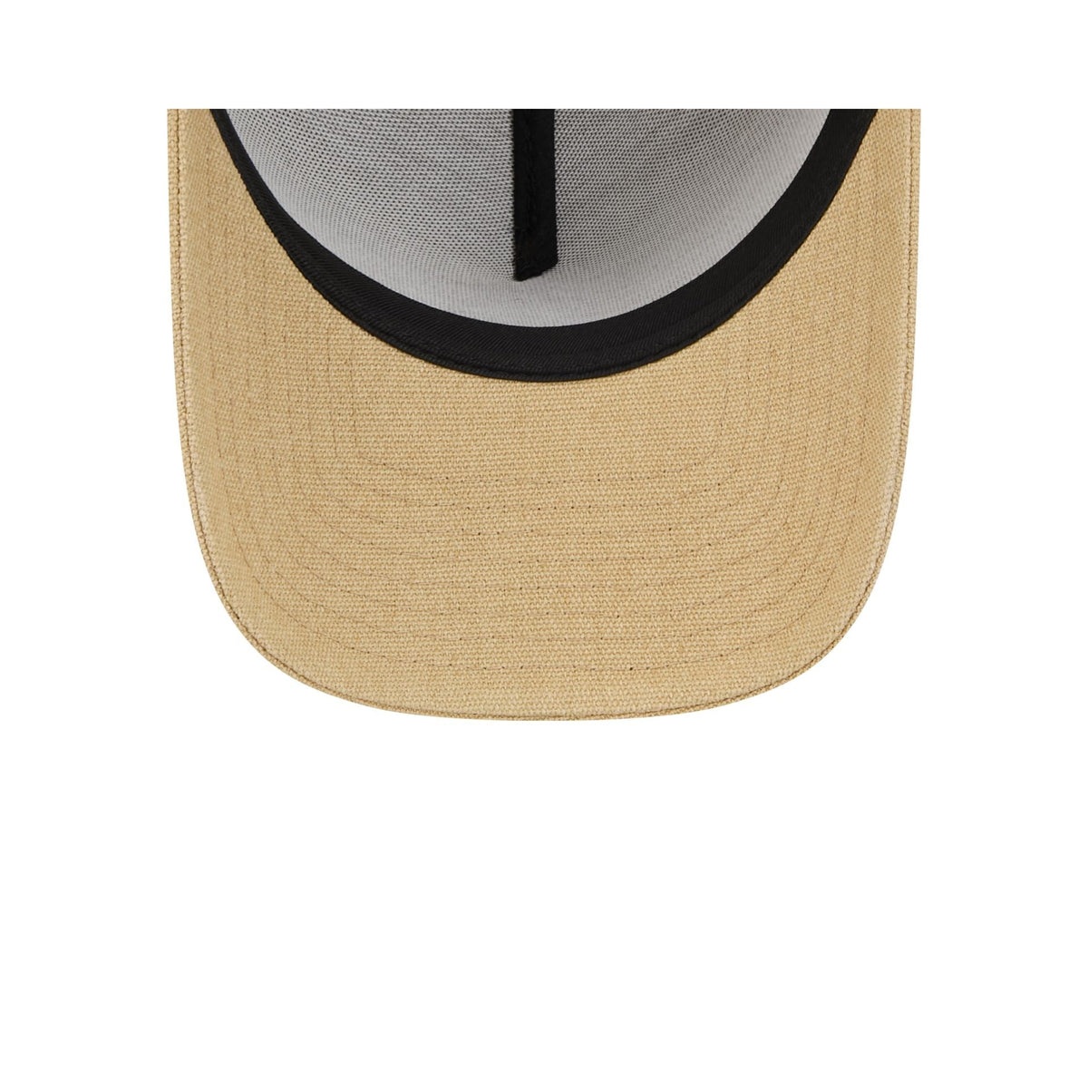 https://cdn.shopify.com/s/files/1/0601/2554/4675/files/60573481_AF9FORTY_LOGOESSENTIALS_SEAMAR_BKH_UV.jpg?v=1726173632
