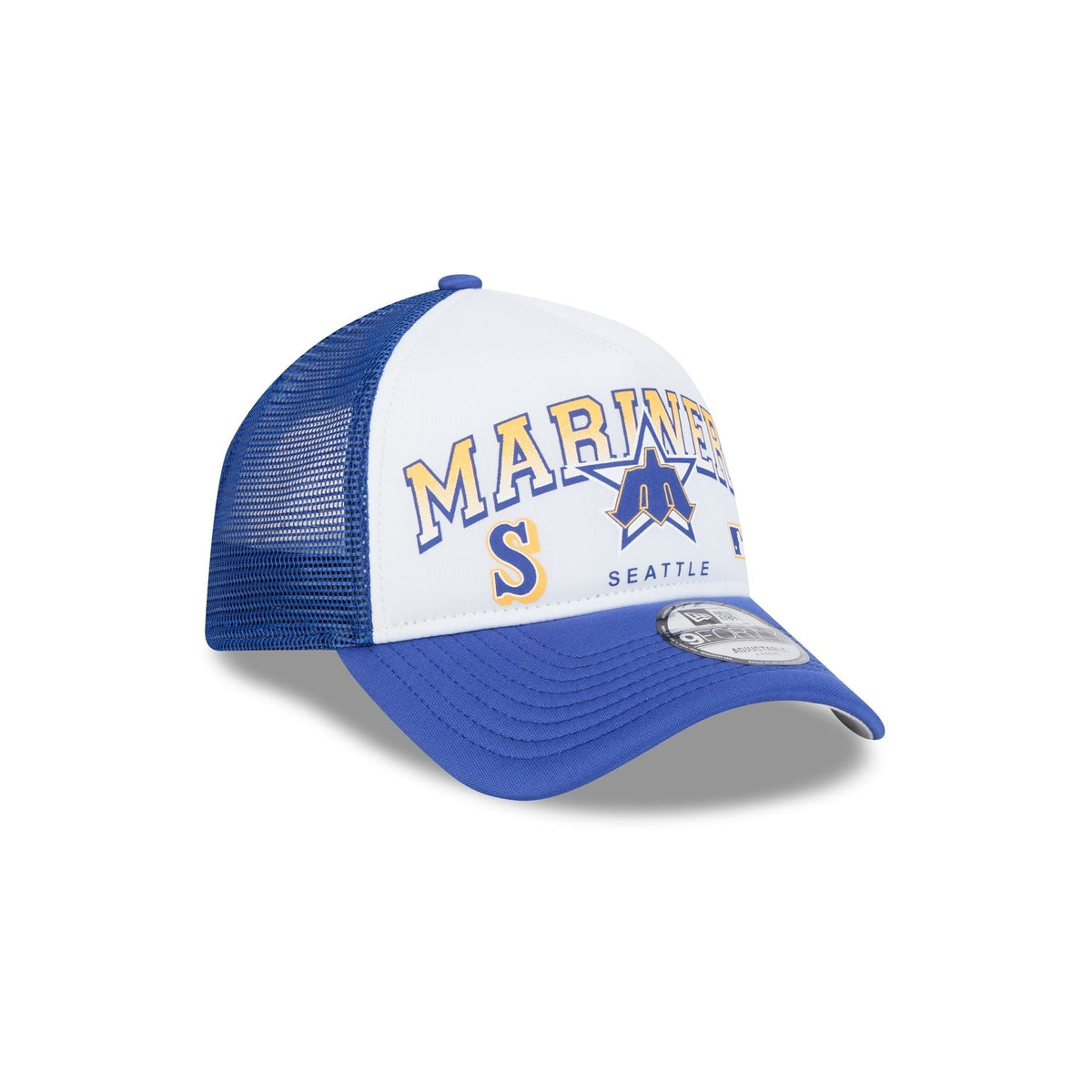 https://cdn.shopify.com/s/files/1/0601/2554/4675/files/60573575_AF9FORTY_RETROWORDMARK_SEAMARCO_OTC_3QR.jpg?v=1723664222