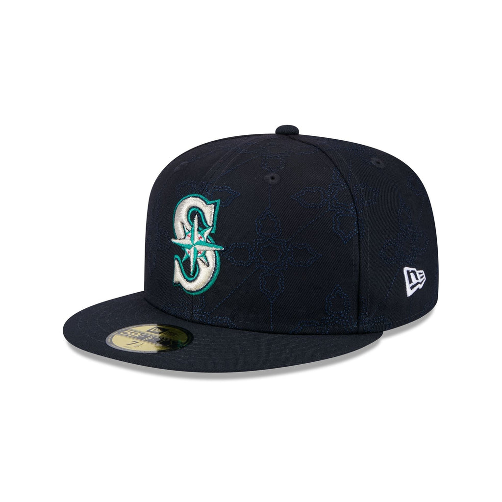 https://cdn.shopify.com/s/files/1/0601/2554/4675/files/60641252_59FIFTY_OTCPATTERN_SEAMAR_OTC_3QL.jpg?v=1739890284