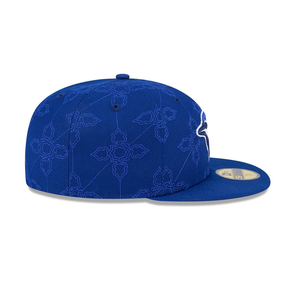 https://cdn.shopify.com/s/files/1/0601/2554/4675/files/60641255_59FIFTY_OTCPATTERN_TORJAY_OTC_RSIDE.jpg?v=1739890281