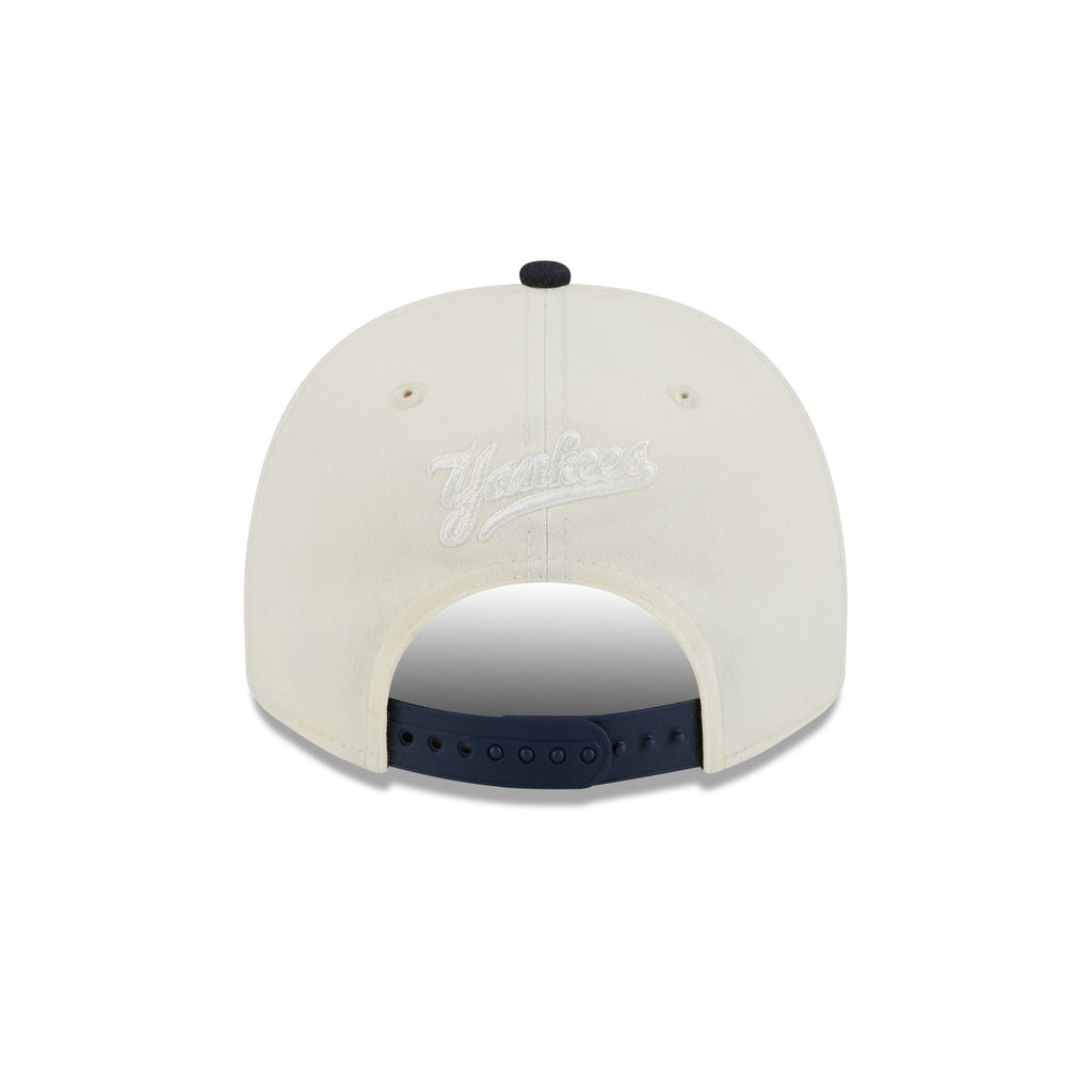 https://cdn.shopify.com/s/files/1/0601/2554/4675/files/60641286_GOLFER_TEAMSCRIBBLE_SEAMAR_CHW_R.jpg?v=1739890282