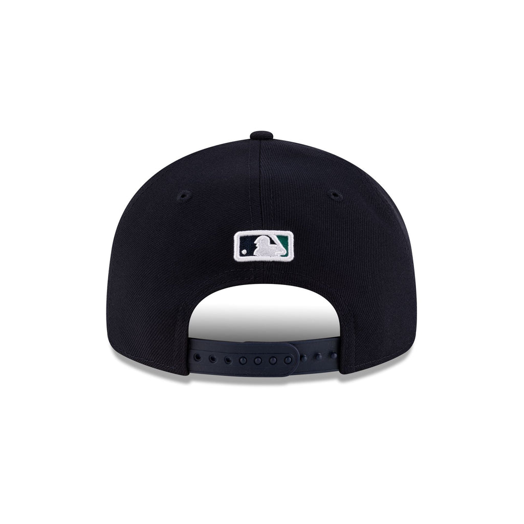 https://cdn.shopify.com/s/files/1/0601/2554/4675/files/60662302_RC9FIFTY_JRD25_SEAMAR_NAV_R.jpg?v=1741724238