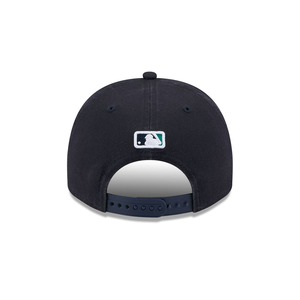 https://cdn.shopify.com/s/files/1/0601/2554/4675/files/60662391_GOLFER_MLB25JRDGOLFER_SEAMAR_OTC_R.jpg?v=1741724236