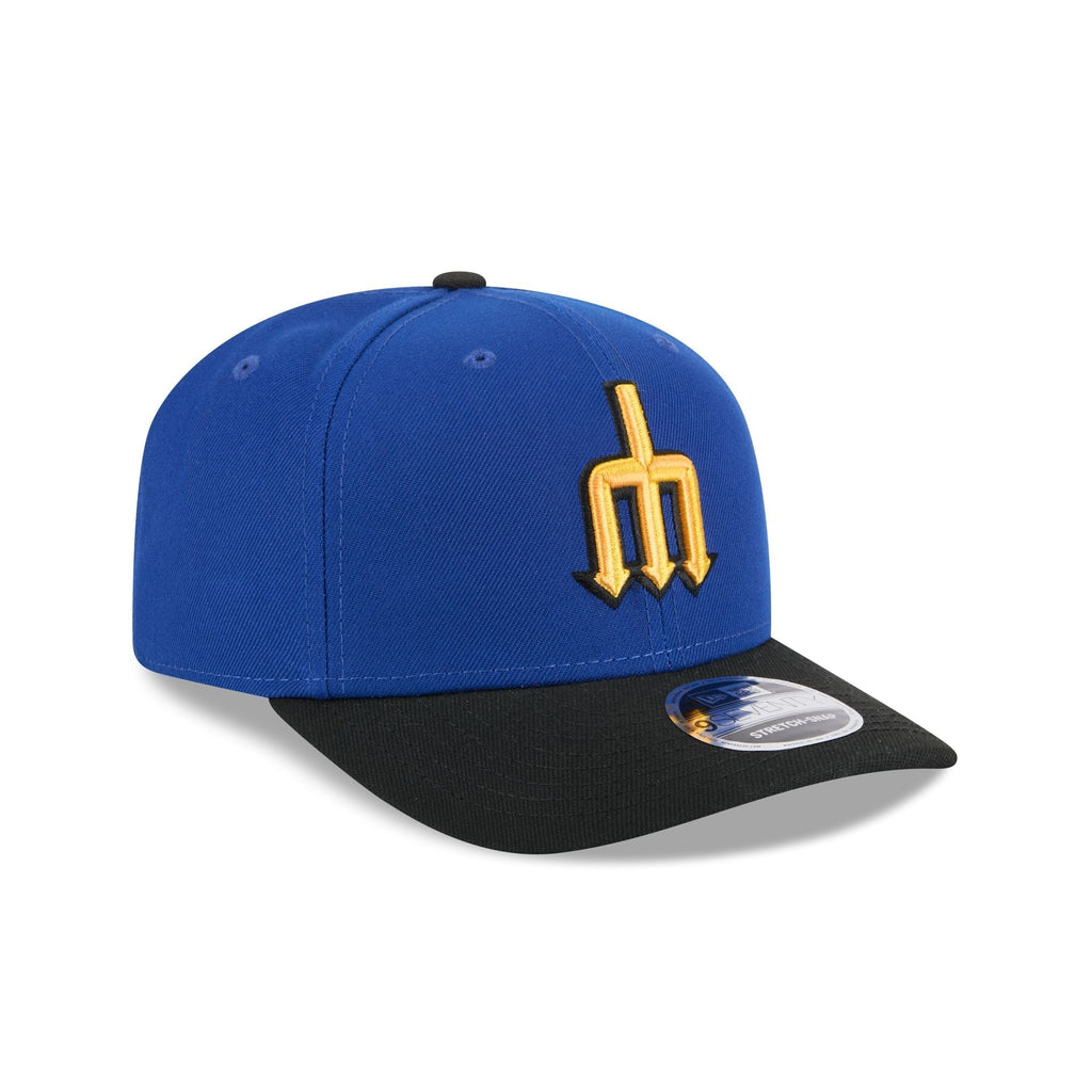 https://cdn.shopify.com/s/files/1/0601/2554/4675/files/60666711_9SEVENTY_CITYCONNECTSEAMAR_SEAMAR_OTC_3QR.jpg?v=1743431161