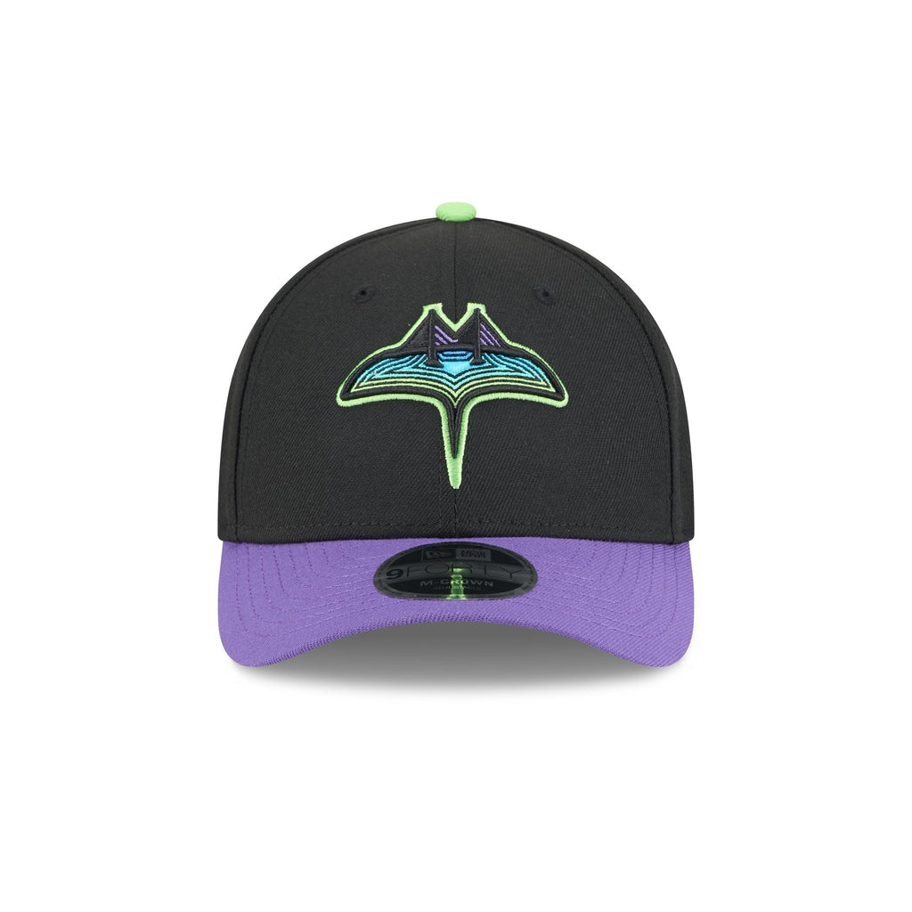 https://cdn.shopify.com/s/files/1/0601/2554/4675/files/60666762_940MC_CITYCNCTTAMRAYOF_TAMRAY_OTC_F.jpg?v=1743431162