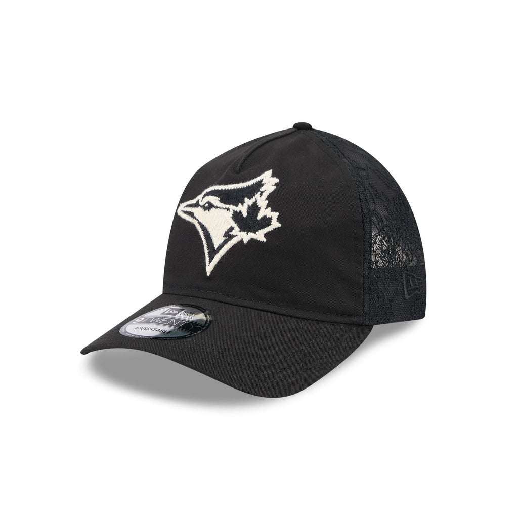 https://cdn.shopify.com/s/files/1/0601/2554/4675/files/60668408_9TWENTYAF_EMBROIDEREDMESH_TORJAY_BLK_3QL.jpg?v=1739902202