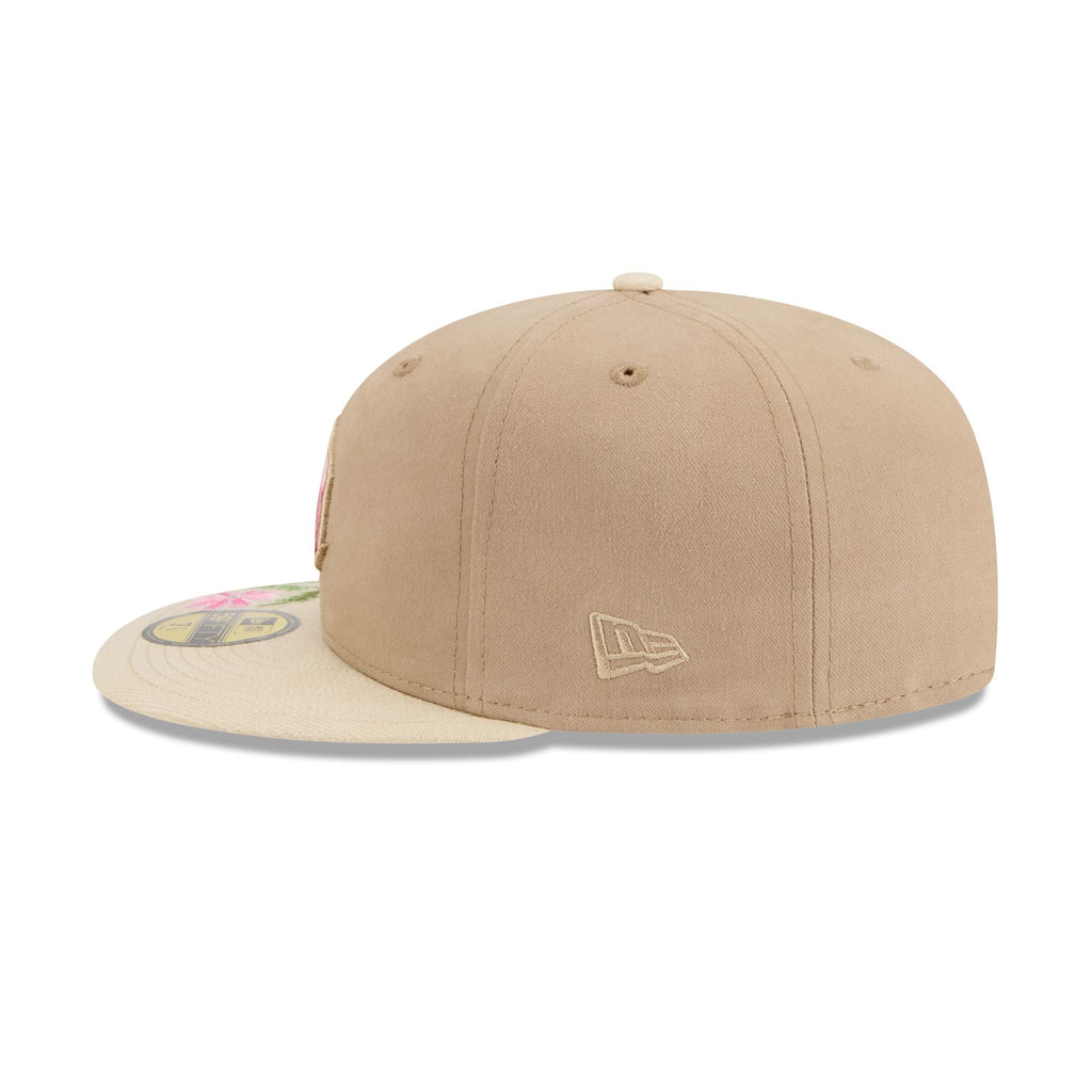 https://cdn.shopify.com/s/files/1/0601/2554/4675/files/60668444_59FIFTY_HANDSTITCHEDFLORAL_SEAMAR_OTC_LSIDE.jpg?v=1739218486