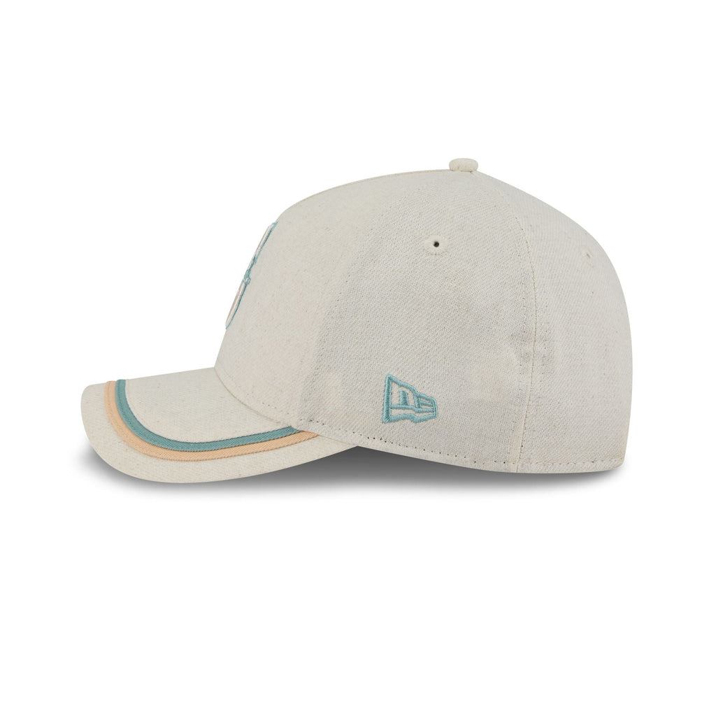 https://cdn.shopify.com/s/files/1/0601/2554/4675/files/60668462_9FORTYMCAF_NEUTRALHEMP_SEAMAR_WNC_LSIDE.jpg?v=1739902604