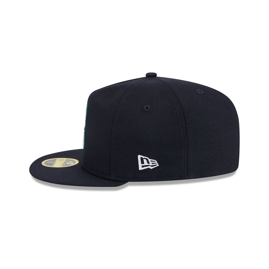 https://cdn.shopify.com/s/files/1/0601/2554/4675/files/60668542_59FIFTY_WOOL59FIFTYRETROC_SEAMAR_OTC_LSIDE.jpg?v=1739218484