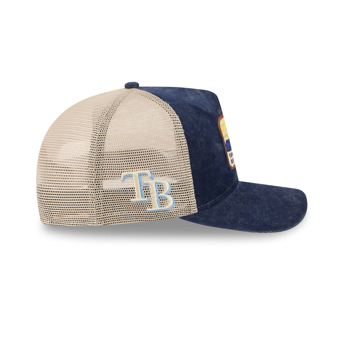 https://cdn.shopify.com/s/files/1/0601/2554/4675/files/60668615_9FIFTYAF_CUSTRUCKER26483_TAMRAY_OTC_RSIDE.jpg?v=1747156425