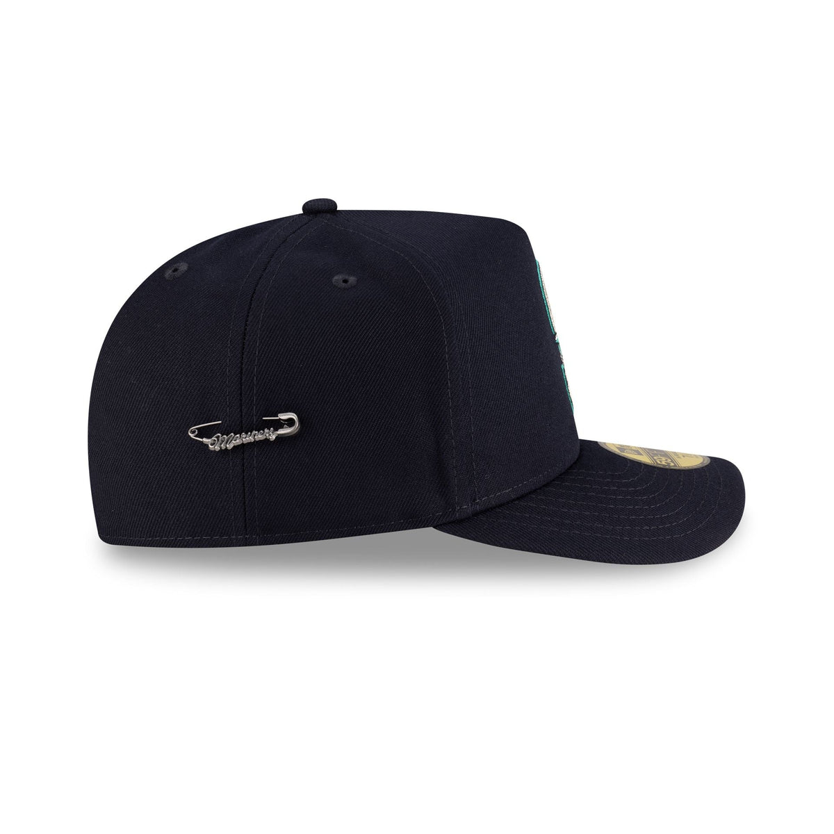 https://cdn.shopify.com/s/files/1/0601/2554/4675/files/60668879_59FIFTYAF_SCRIPT_PIN_SEAMAR_RYL_RSIDE.jpg?v=1748617270