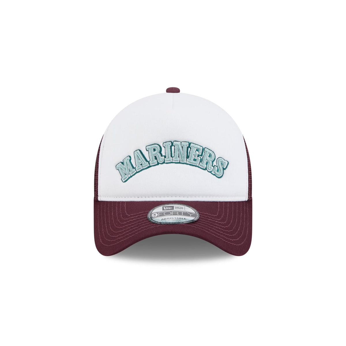 https://cdn.shopify.com/s/files/1/0601/2554/4675/files/60669856_9FORTYAF_LifestyleEnergy_SEAMAR_MRN_F.jpg?v=1738704969