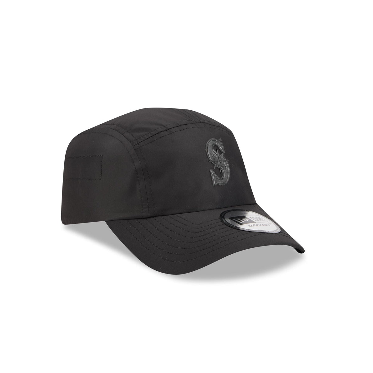 https://cdn.shopify.com/s/files/1/0601/2554/4675/files/60692619_RUNNER_ALPHARUNNER26166_SEAMAR_XBK_3QR.jpg?v=1756840945