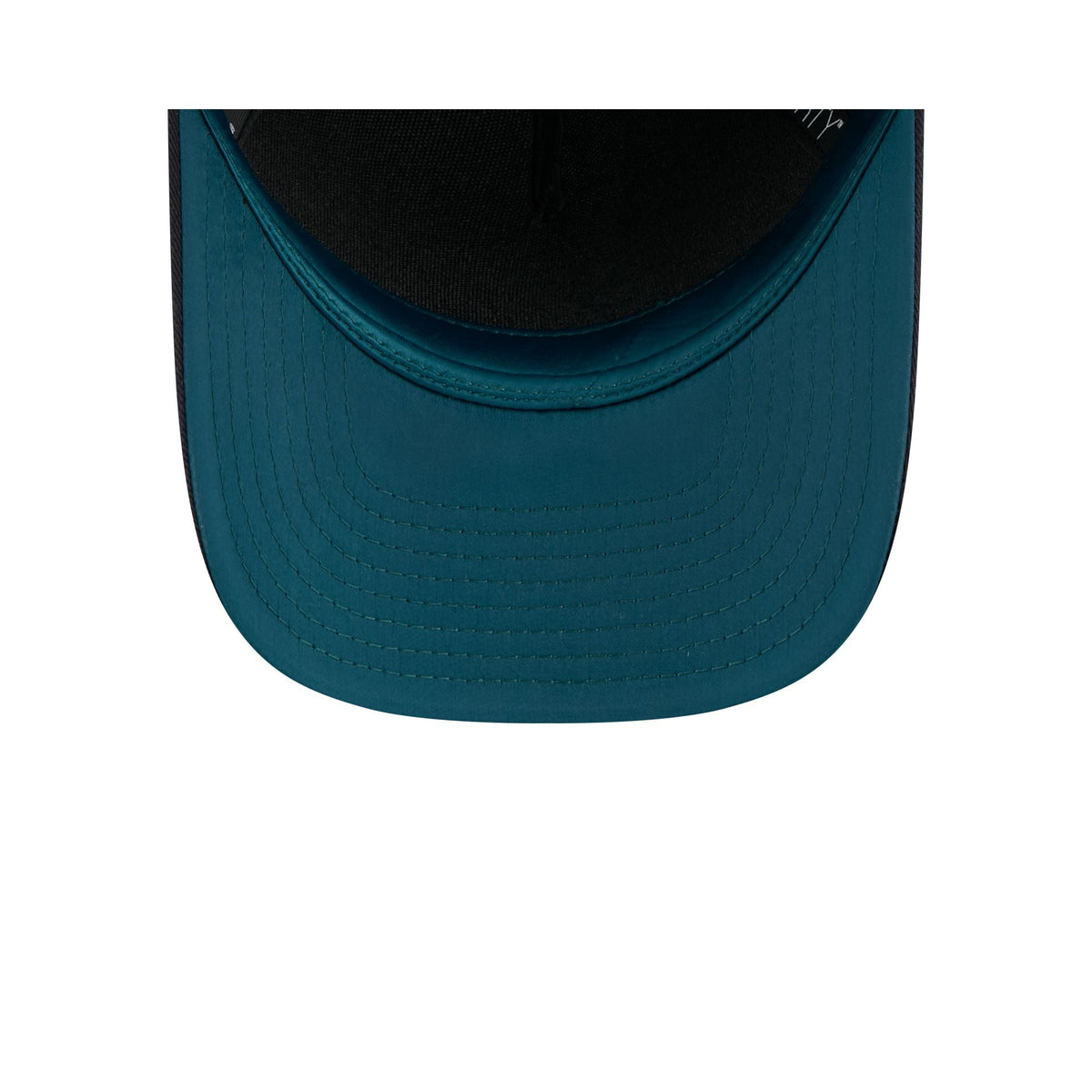 https://cdn.shopify.com/s/files/1/0601/2554/4675/files/60710730_9FORTYMCAF_940MCAFMTLLC25313_SEAMAR_OTC_UV.jpg?v=1758118635