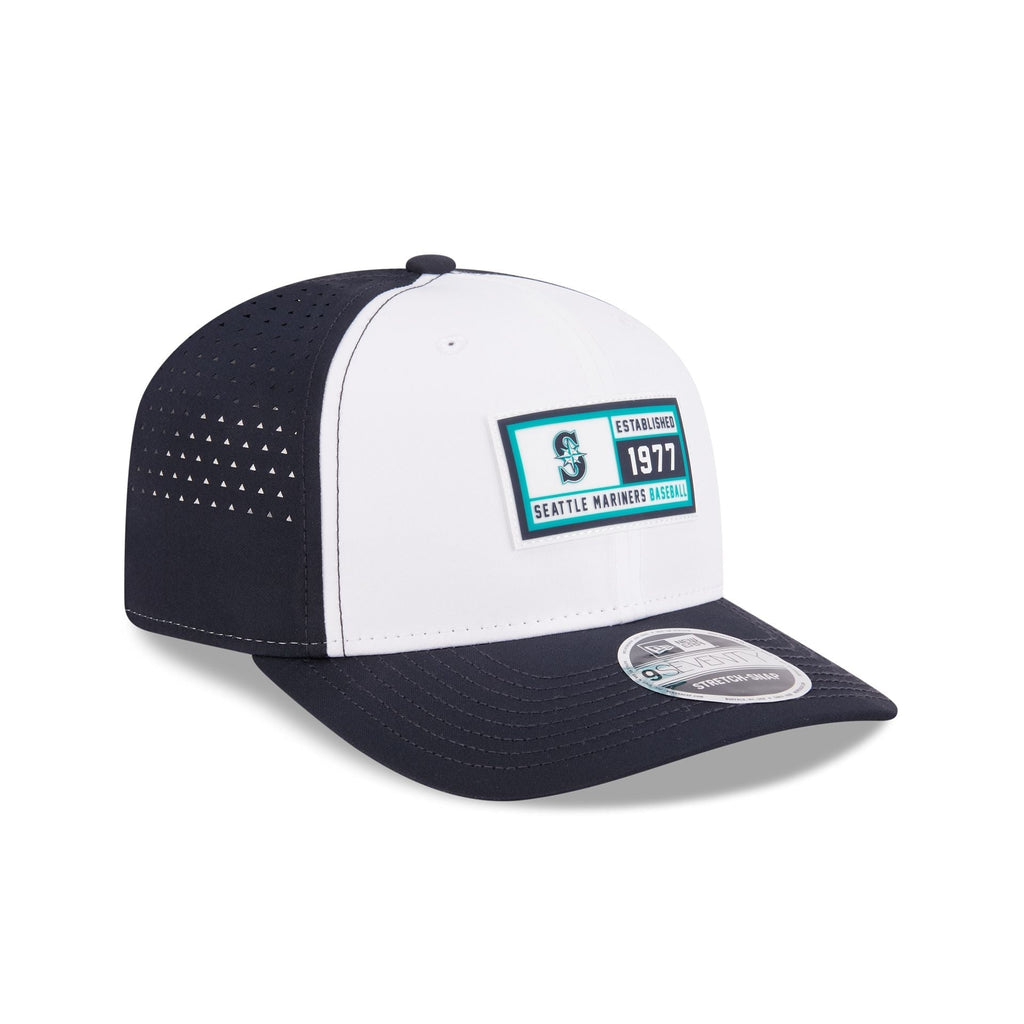 https://cdn.shopify.com/s/files/1/0601/2554/4675/files/60719783_9SEVENTY_970SSESTPTCH25297_SEAMAR_OTC_3QR.jpg?v=1756828348