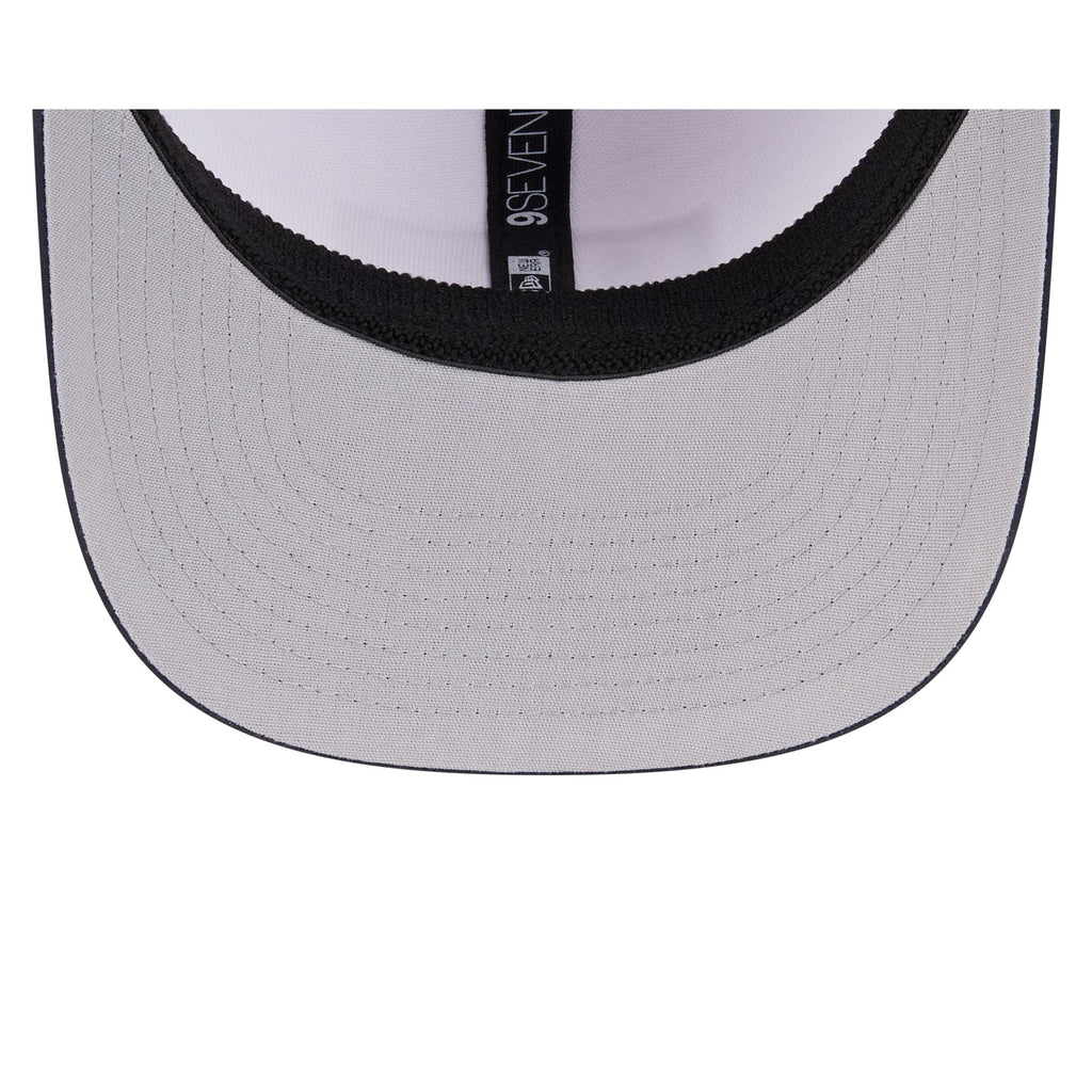 https://cdn.shopify.com/s/files/1/0601/2554/4675/files/60719783_9SEVENTY_970SSESTPTCH25297_SEAMAR_OTC_UV.jpg?v=1756828348