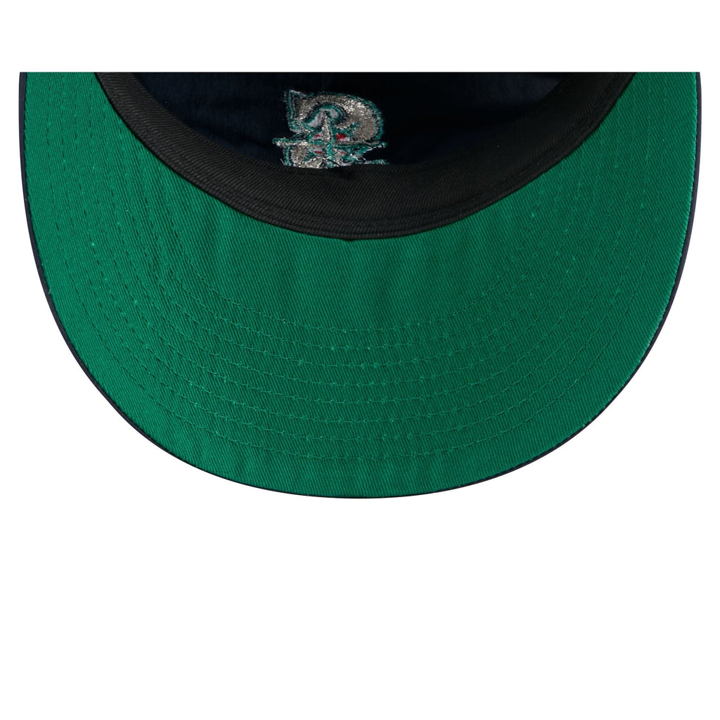 https://cdn.shopify.com/s/files/1/0601/2554/4675/files/60724040_RC9FIFTY_950RCAFNYLON25833_SEAMAR_OTC_UV.jpg?v=1756141609