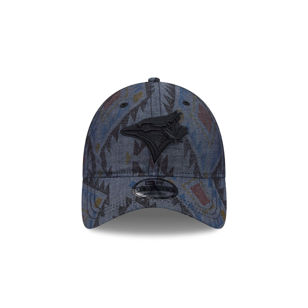 https://cdn.shopify.com/s/files/1/0601/2554/4675/files/60745138_9TWENTY_AZTECPATTERN9TWENTY26_TORJAY_XNV_F.jpg?v=1746108060