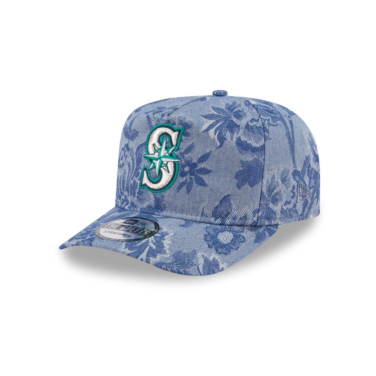 https://cdn.shopify.com/s/files/1/0601/2554/4675/files/60745172_GOLFER_DENIMJACQUARDGOLFR_SEAMAR_IND_3QL.jpg?v=1746108201