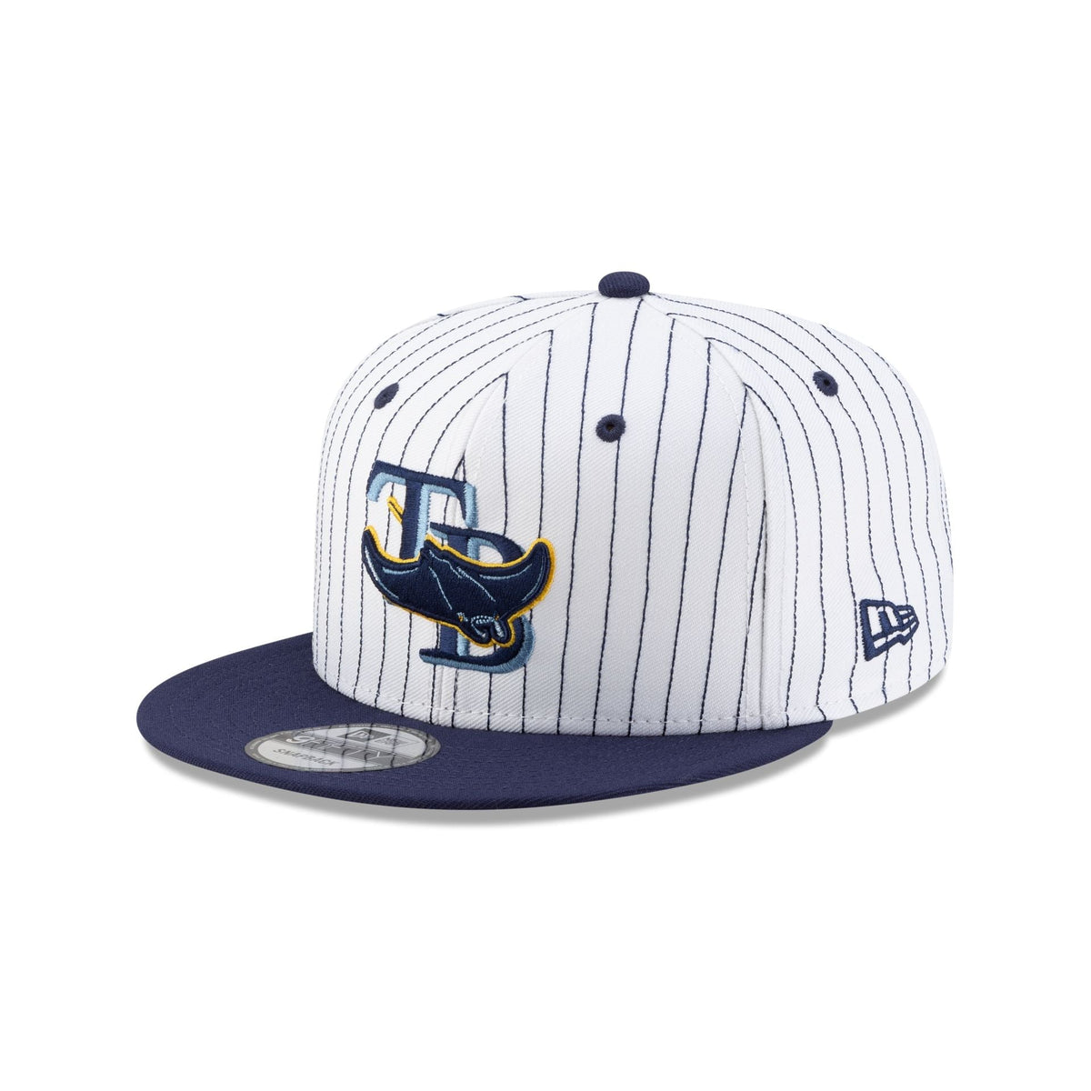 https://cdn.shopify.com/s/files/1/0601/2554/4675/files/60745875_9FIFTY_DECEPTORCOLLECTION_TAMRAY_WHT_3QL.jpg?v=1757531487