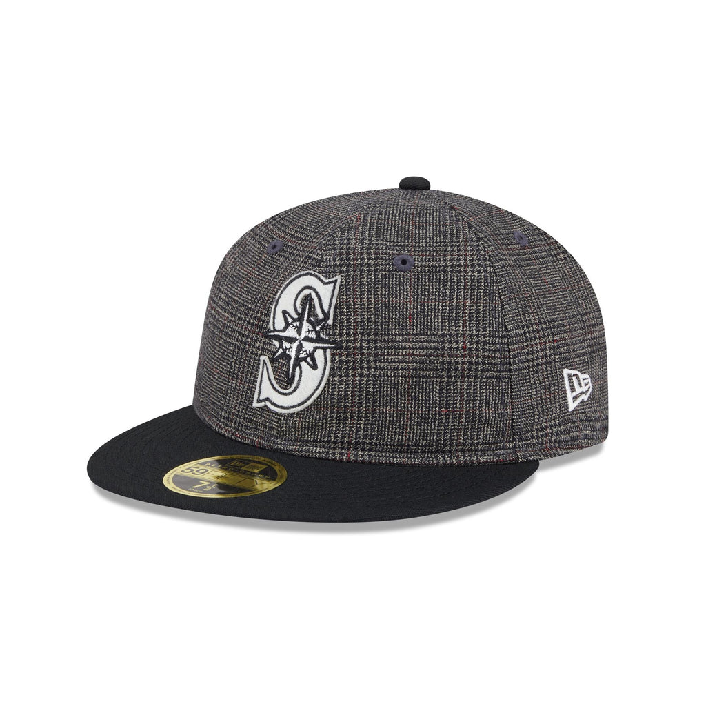 https://cdn.shopify.com/s/files/1/0601/2554/4675/files/60750732_RC59FIFTY_5950DAY5950RC2704_SEAMAR_BLK_3QL.jpg?v=1745502747