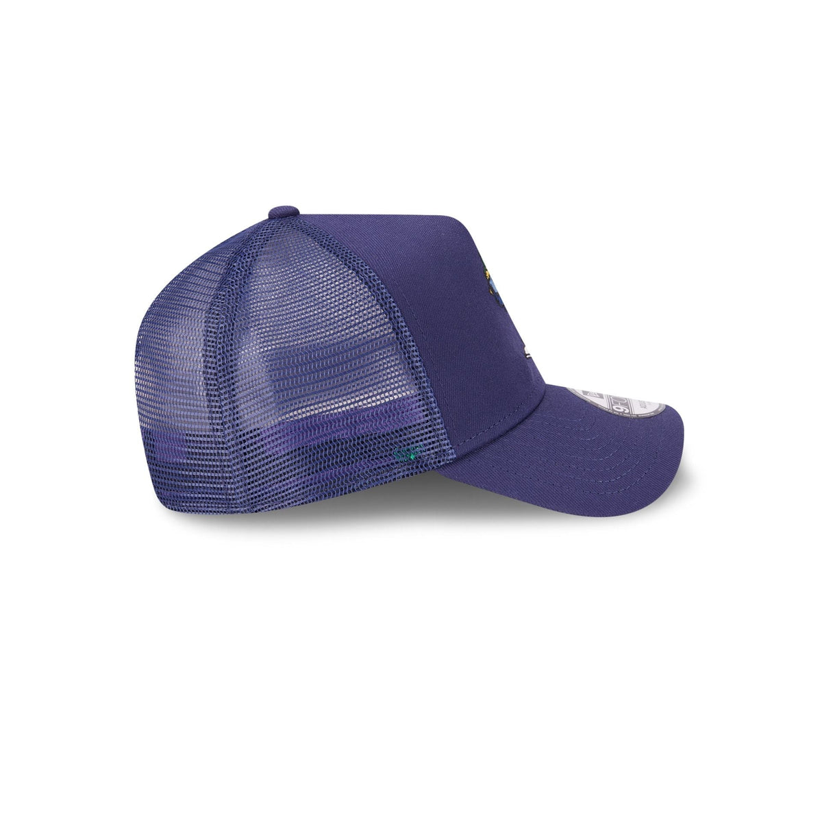https://cdn.shopify.com/s/files/1/0601/2554/4675/files/60755711_9FORTYAF_BLC940AF27737_TAMRAY_OTC_RSIDE.jpg?v=1747166221
