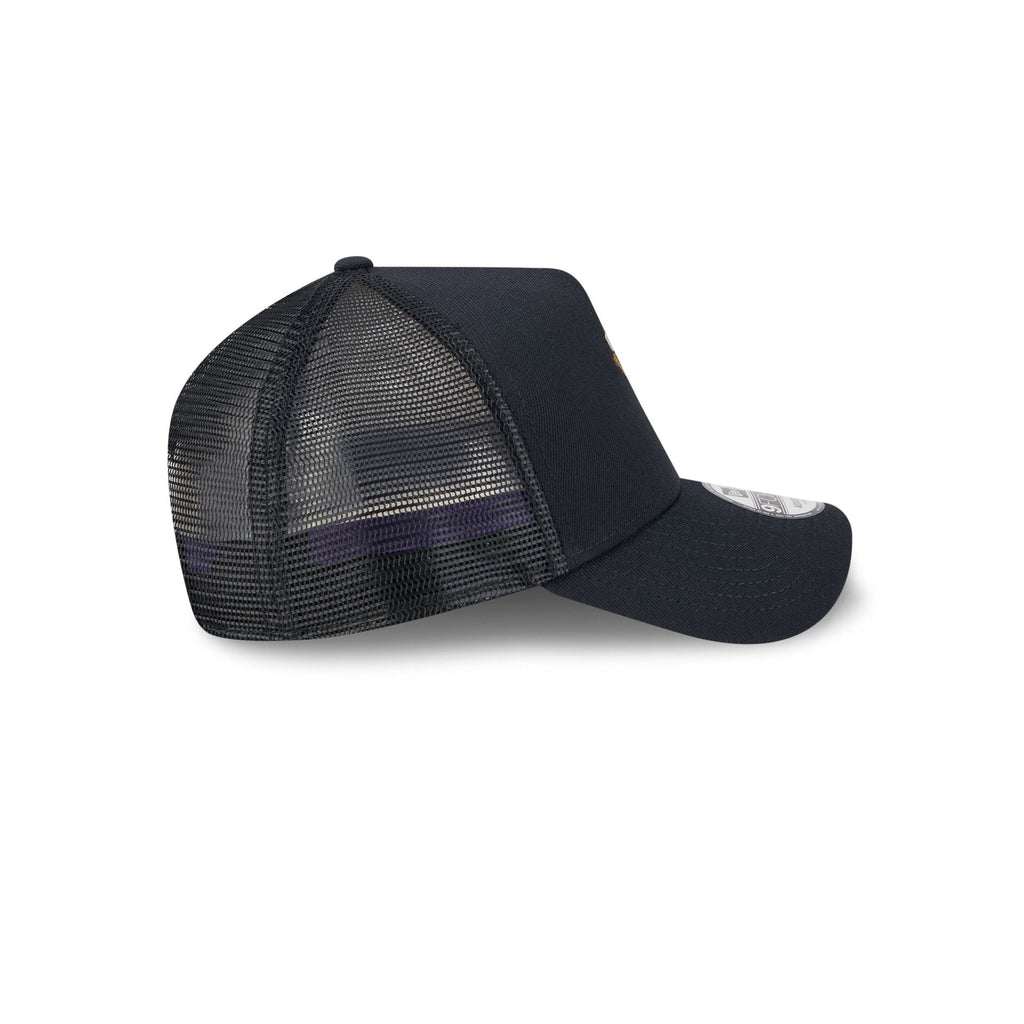 https://cdn.shopify.com/s/files/1/0601/2554/4675/files/60755712_9FORTYAF_BLC940AF27737_SEAMAR_OTC_RSIDE.jpg?v=1747166222