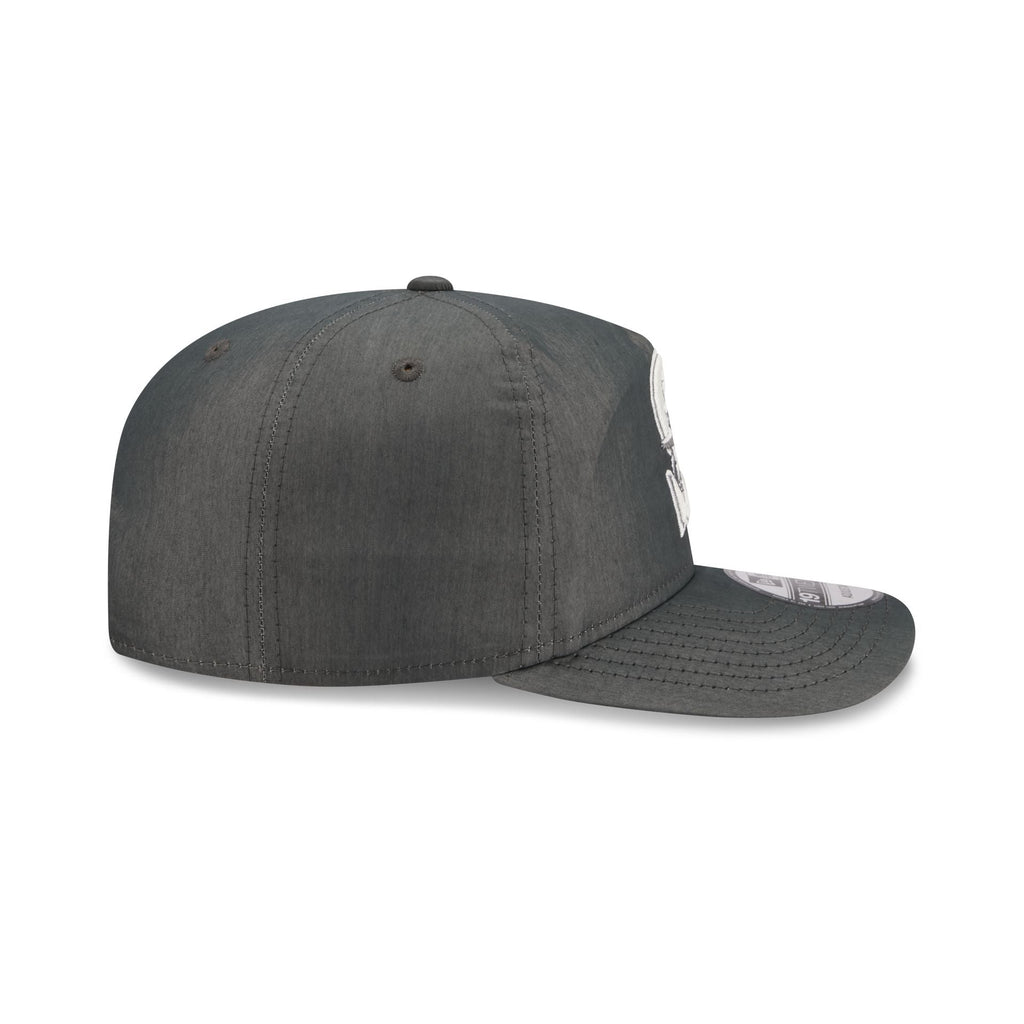 https://cdn.shopify.com/s/files/1/0601/2554/4675/files/60758144_19TWENTY_NYLON28020_SEAMAR_XGH_RSIDE.jpg?v=1760987497