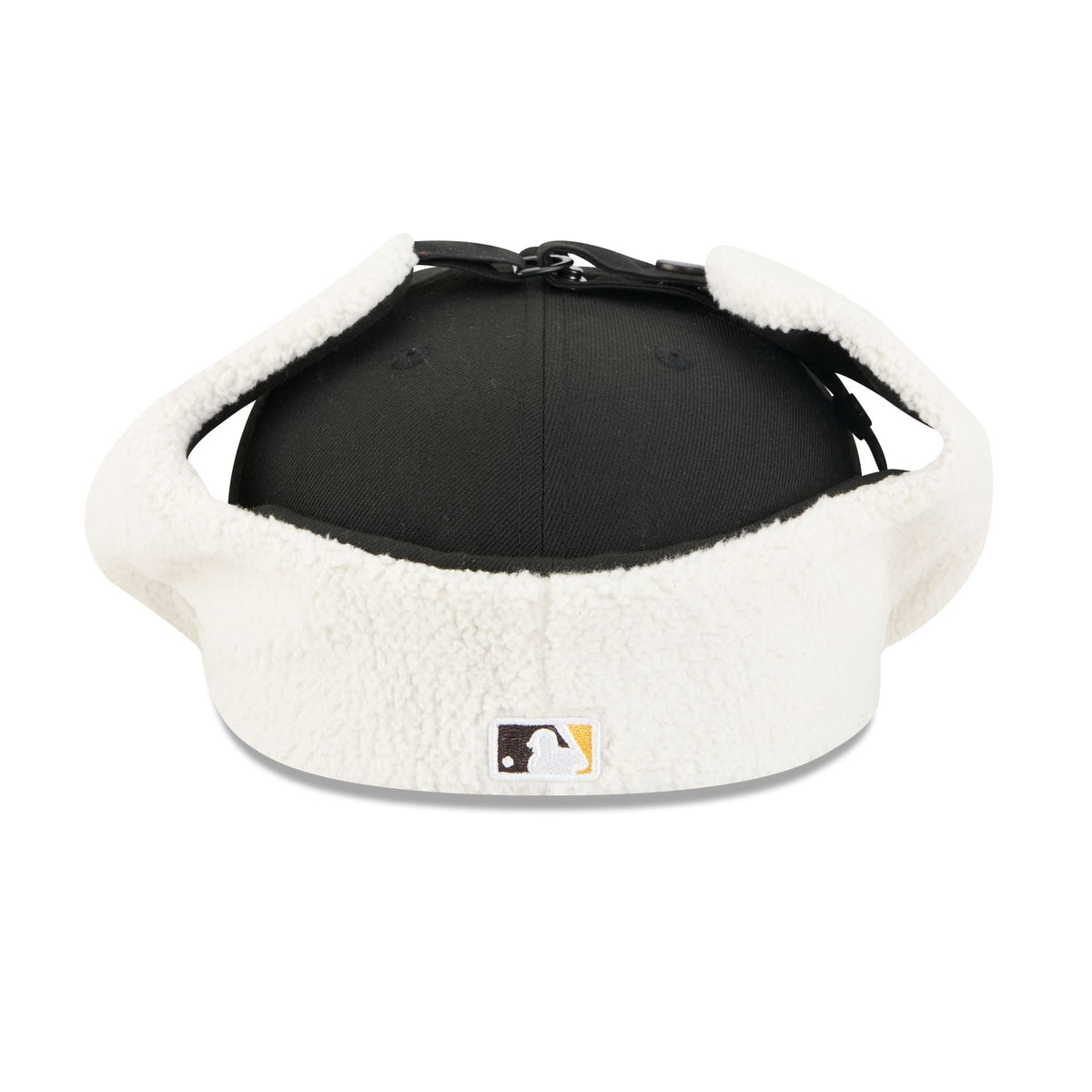 https://cdn.shopify.com/s/files/1/0601/2554/4675/files/60758579_59FIFTYDOGEAR_DOGEARCLASSIC29314_SADPAD_OTC_R.jpg?v=1760987493