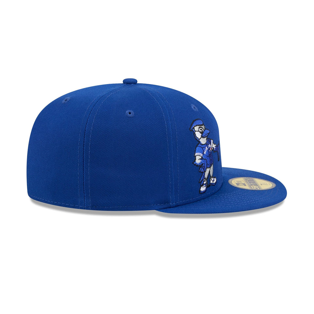 https://cdn.shopify.com/s/files/1/0601/2554/4675/files/60759173_59FIFTY_LifestyleEnergy_TORJAY_DSG_RSIDE.jpg?v=1749146059