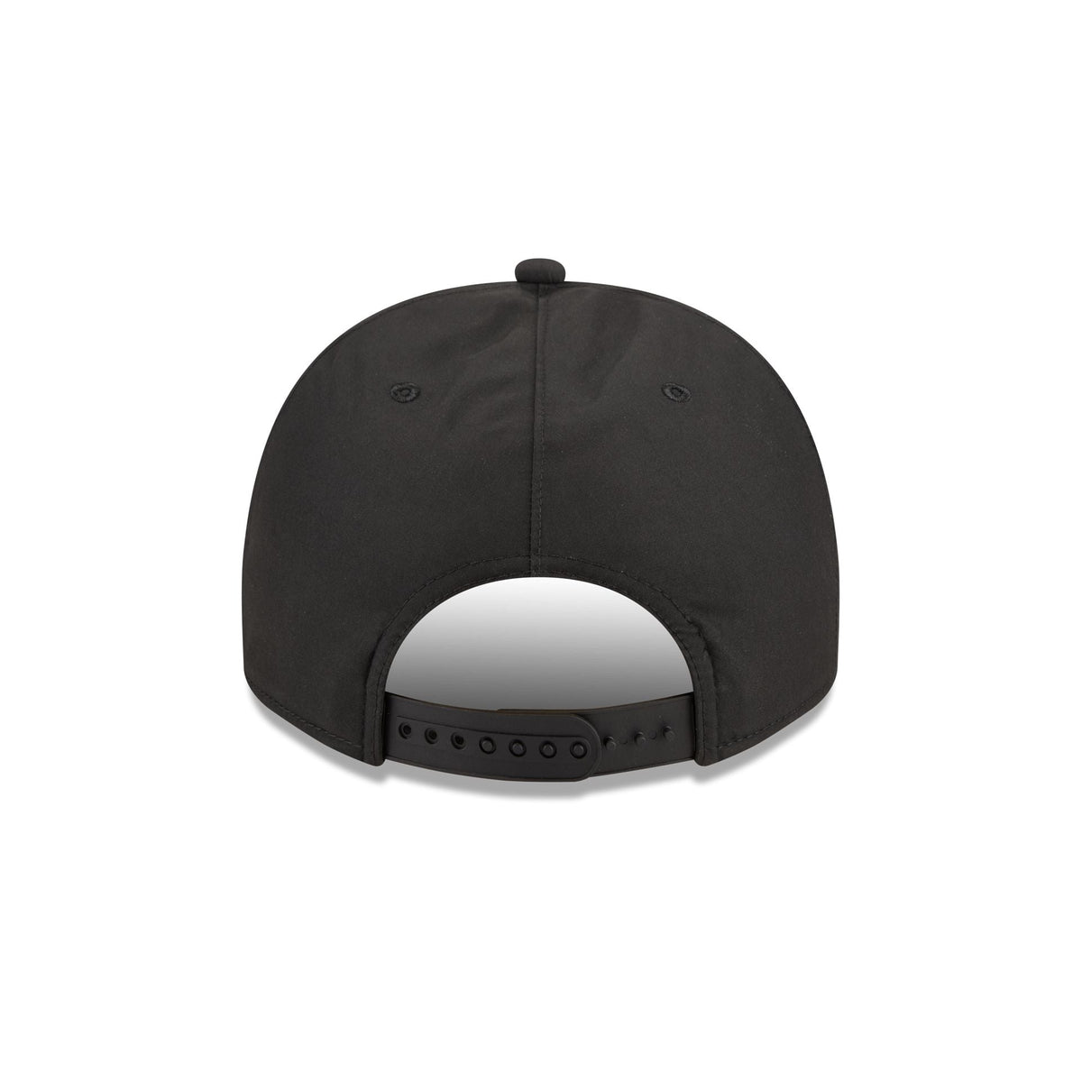 https://cdn.shopify.com/s/files/1/0601/2554/4675/files/60763700_9FIFTYAF_GORETEX950AFPC291_SADPAD_BLK_R.jpg?v=1765291723