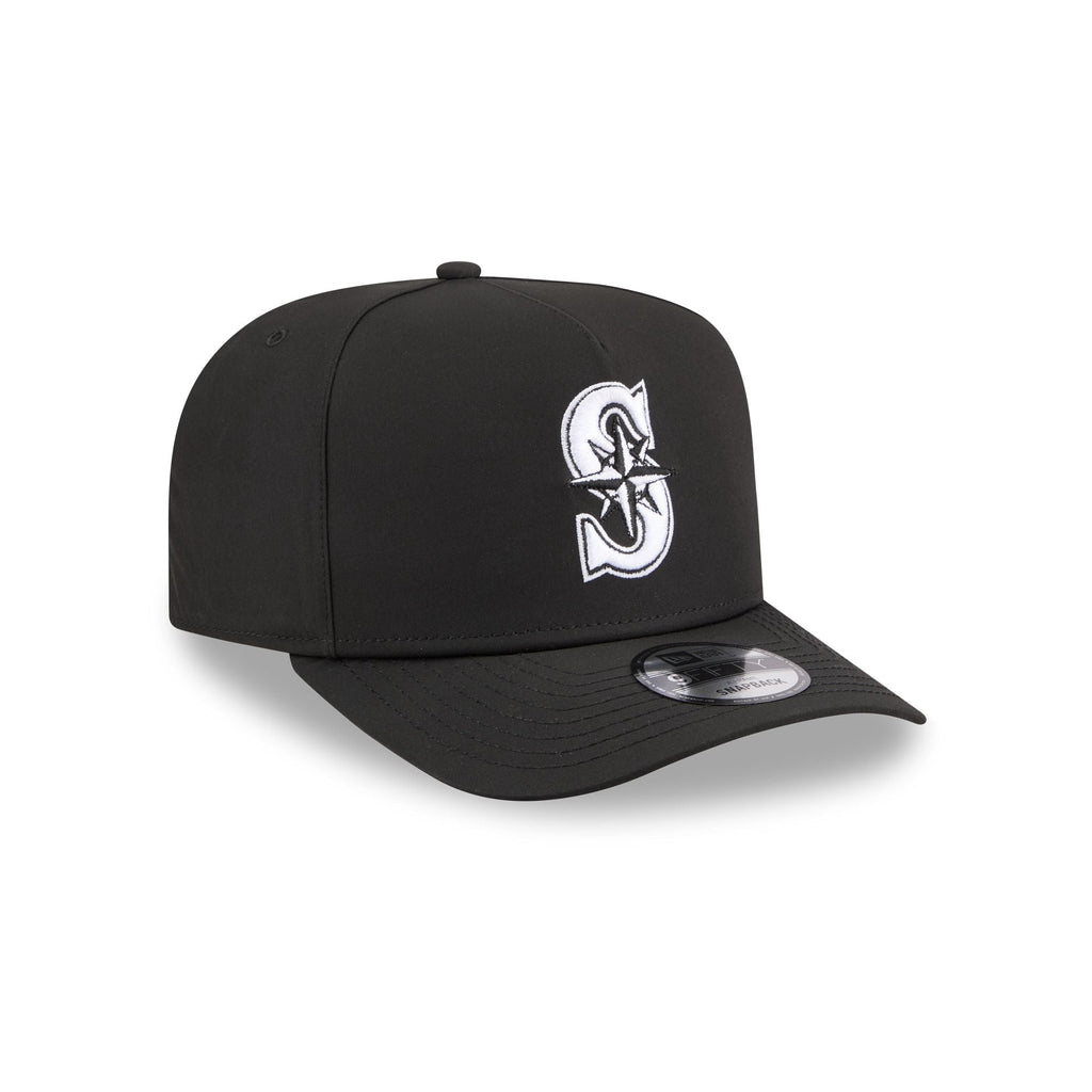 https://cdn.shopify.com/s/files/1/0601/2554/4675/files/60763702_9FIFTYAF_GORETEX950AFPC291_SEAMAR_BLK_3QR.jpg?v=1765291722