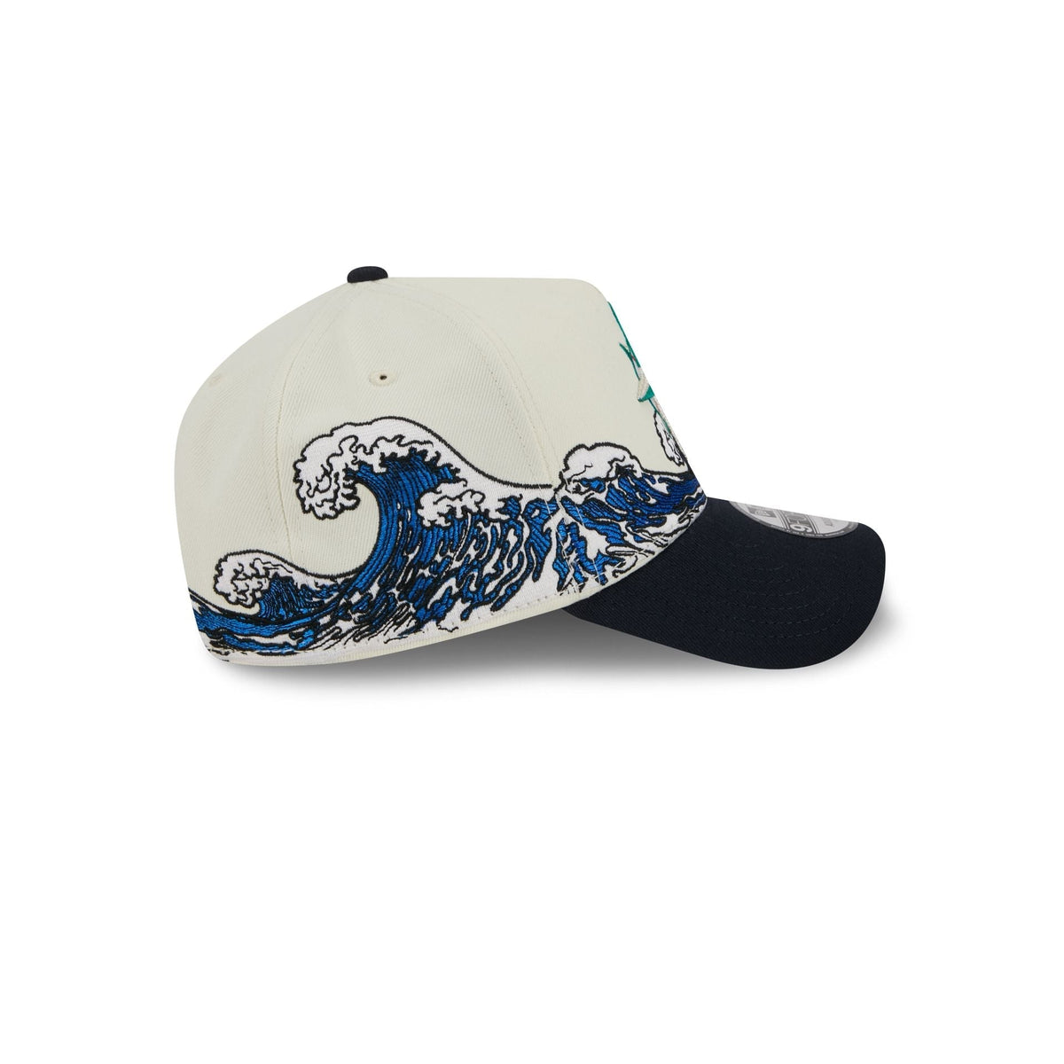 https://cdn.shopify.com/s/files/1/0601/2554/4675/files/60769171_9FORTYAF_LifestyleEnergy_SEAMAR_OTC_RSIDE.jpg?v=1758828170