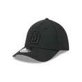https://cdn.shopify.com/s/files/1/0601/2554/4675/files/60772499_39THIRTYMC_CHS39THIRTYMC30193_SADPAD_BLK_3QL.jpg?v=1768423658