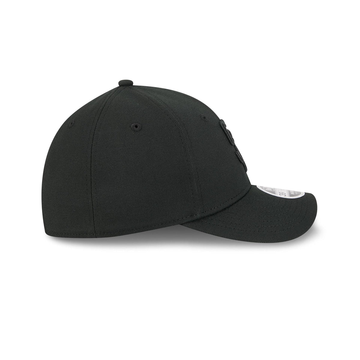 https://cdn.shopify.com/s/files/1/0601/2554/4675/files/60772499_39THIRTYMC_CHS39THIRTYMC30193_SADPAD_BLK_RSIDE.jpg?v=1768423658