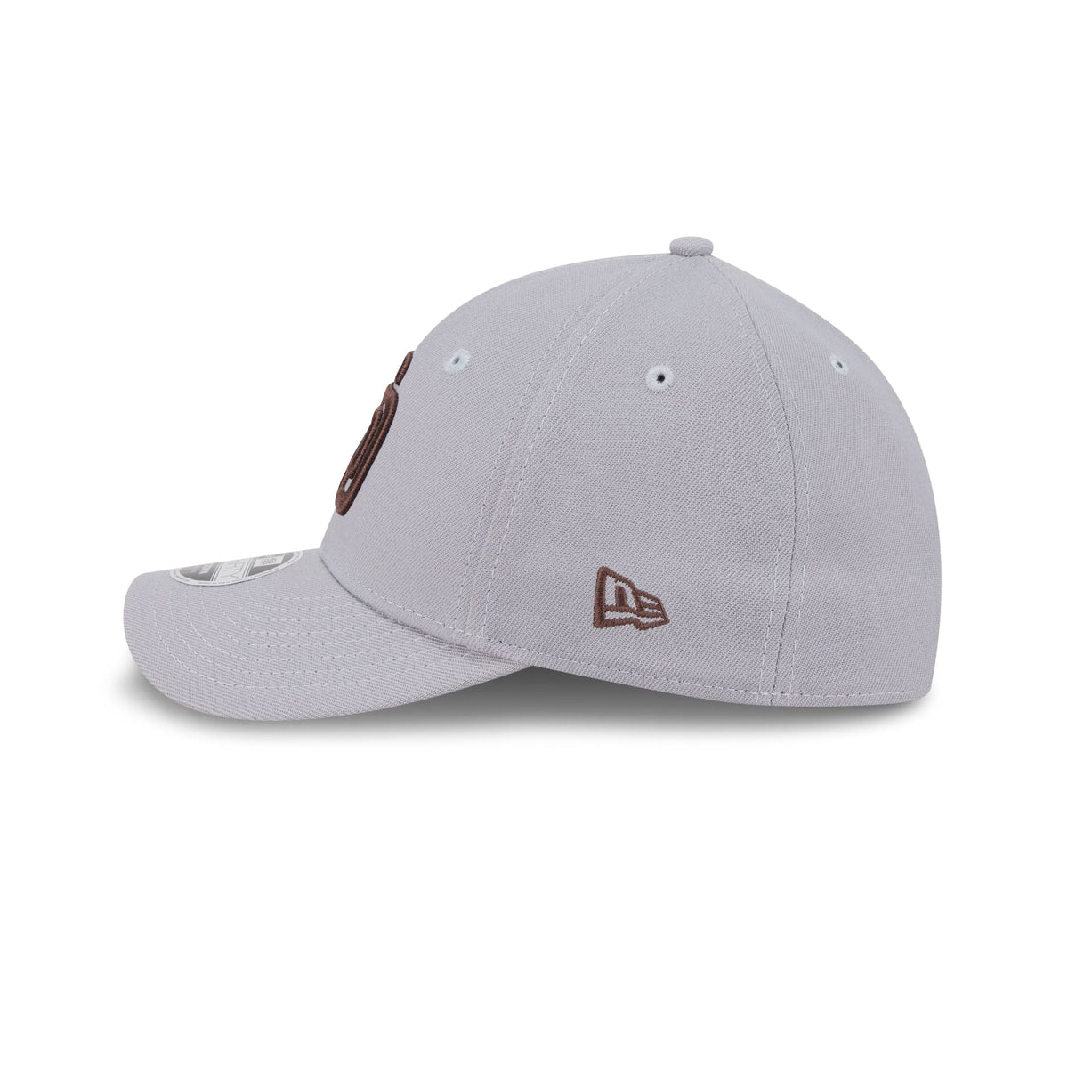 https://cdn.shopify.com/s/files/1/0601/2554/4675/files/60772534_39THIRTYMC_CHS39THIRTYMC30193_SADPAD_OTC_LSIDE.jpg?v=1768423659