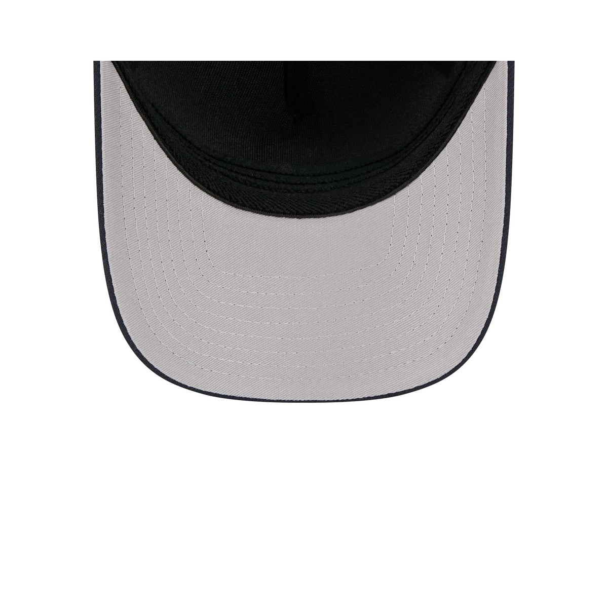 https://cdn.shopify.com/s/files/1/0601/2554/4675/files/60772579_39THIRTYMCAF_CHS39THIRTYMCAF30194_SEAMAR_OTC_UV.jpg?v=1768423661